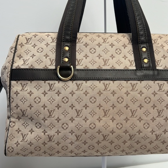 Louis Vuitton Light Tan Brown LV Josephine MG Canvas Handbag - Picture 16 of 17